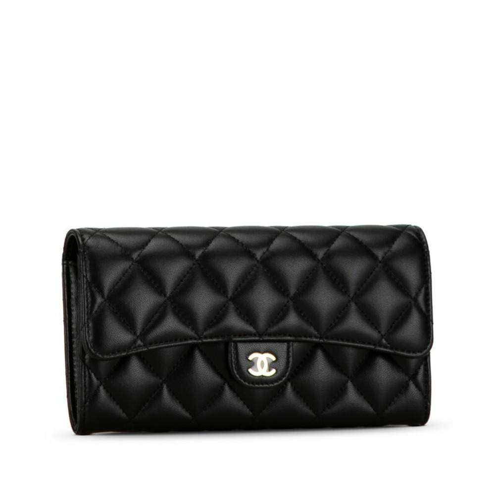 CHANEL Black Lambskin Leather Wallet - Picture 2 of 12